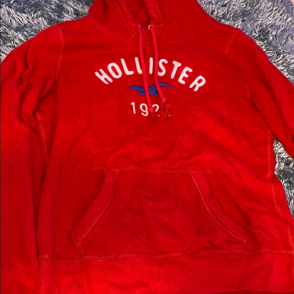 Red 1922 Hollister hoodie